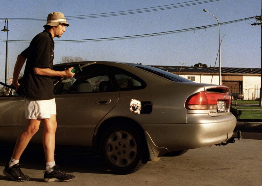 1996